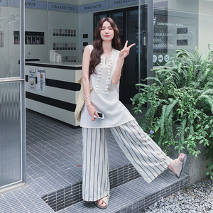 白色立体流苏无袖背心套装女2025夏新款宽松休闲条纹阔腿裤两件套图片