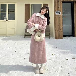 2C077-3082 新款  主推款 90绒 羽绒服套装 P275 K418图片