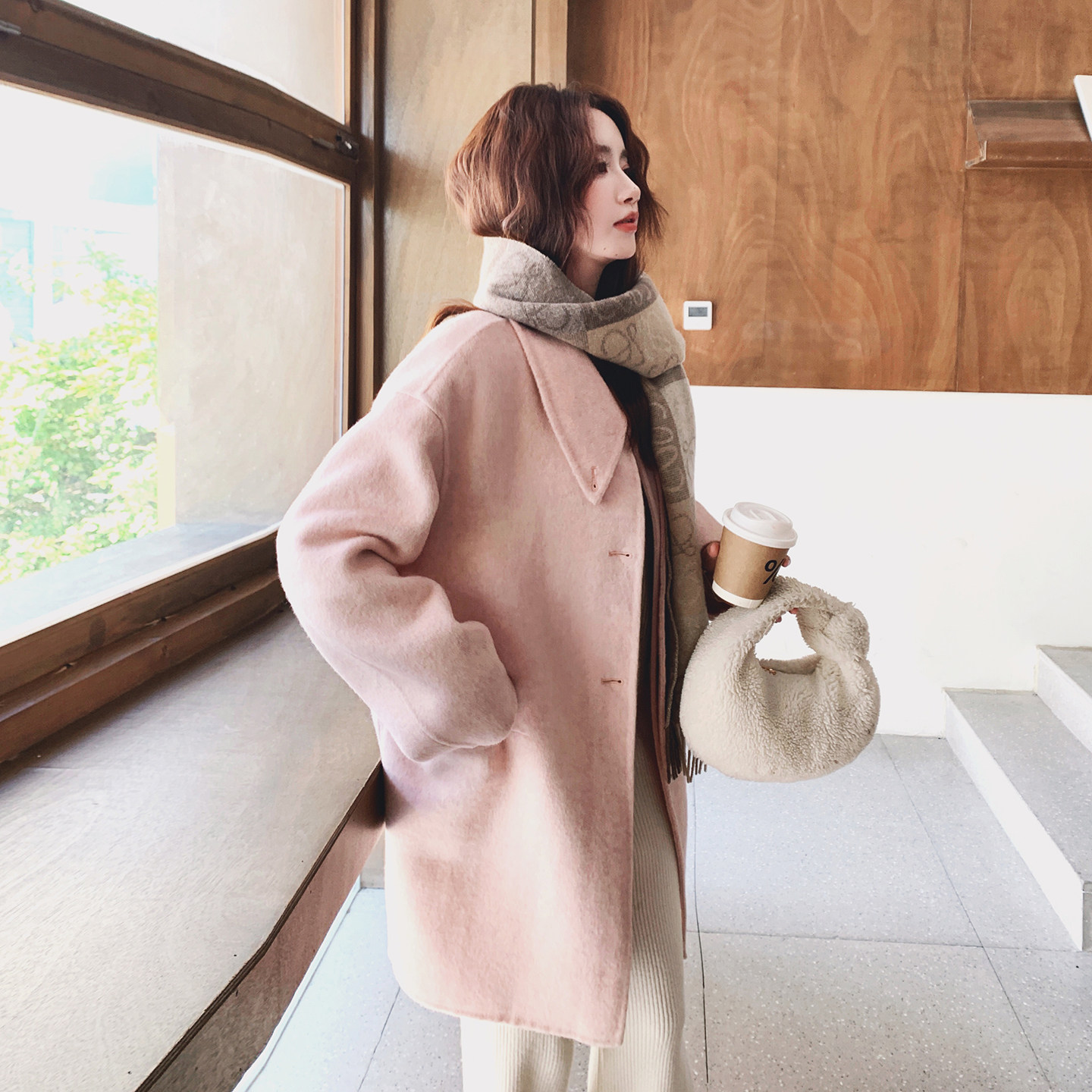 燕麦色连帽减龄双面呢羊绒大衣女2025秋冬新款韩版高级感毛呢外套图片