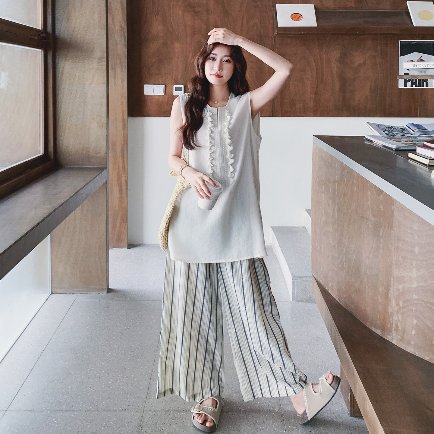 白色立体流苏无袖背心套装女2025夏新款宽松休闲条纹阔腿裤两件套,女装套装/套裙,2C077