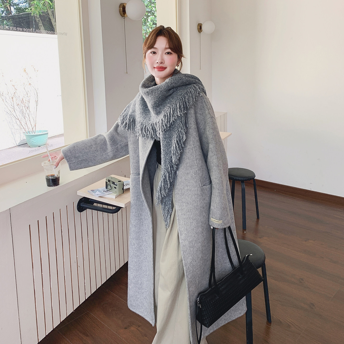 2C077-2560新款主推款70毛双面呢大衣配围脖P365K548,女装毛呢外套,2C077