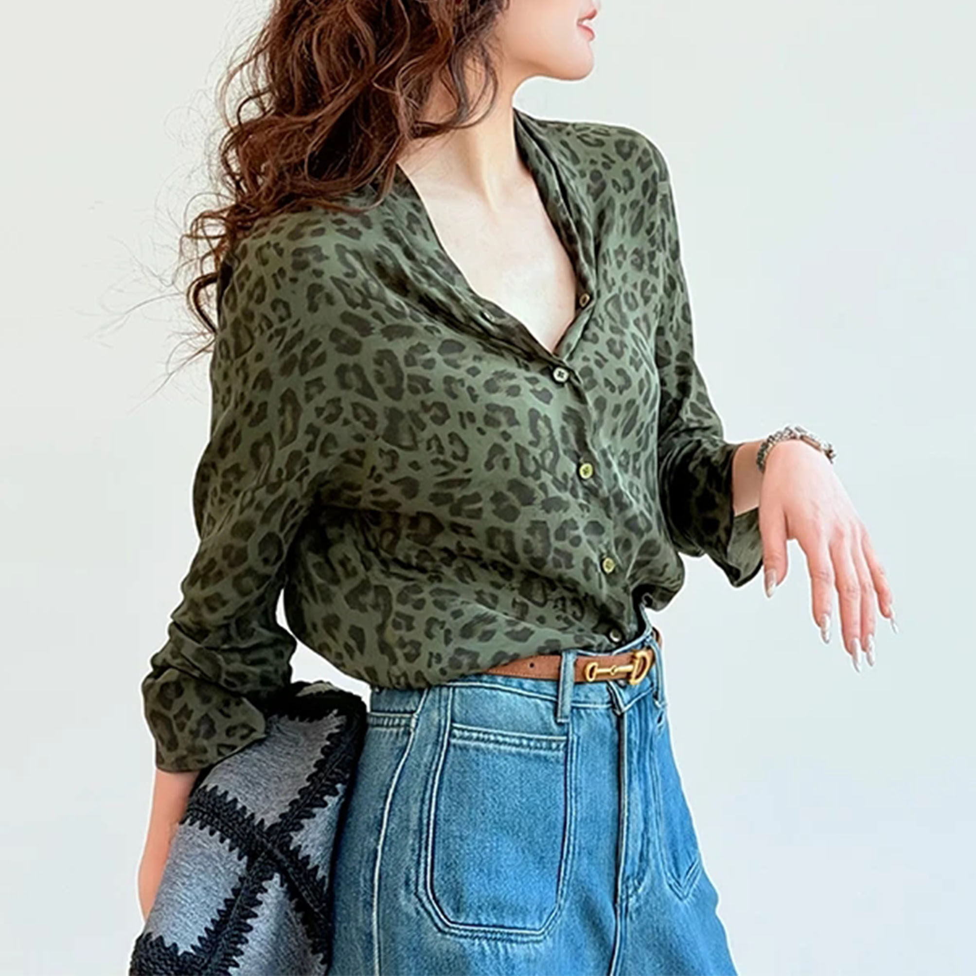 时尚高级感复古豹纹V领衬衫女2026春夏新款气质百搭防晒开衫上衣