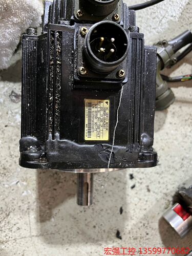 （宏强工控）安川电机，SGMGH-09ACA61  850W 3台带驱动