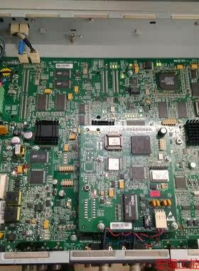 （宏强工控）中兴 ZXV10 T502 2M E1 通电开机，内部见图，