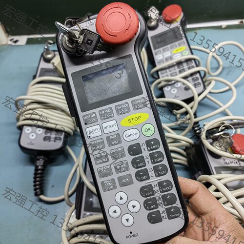 （宏强工控）电装机器人示教器 DENSO MP7ME3P4