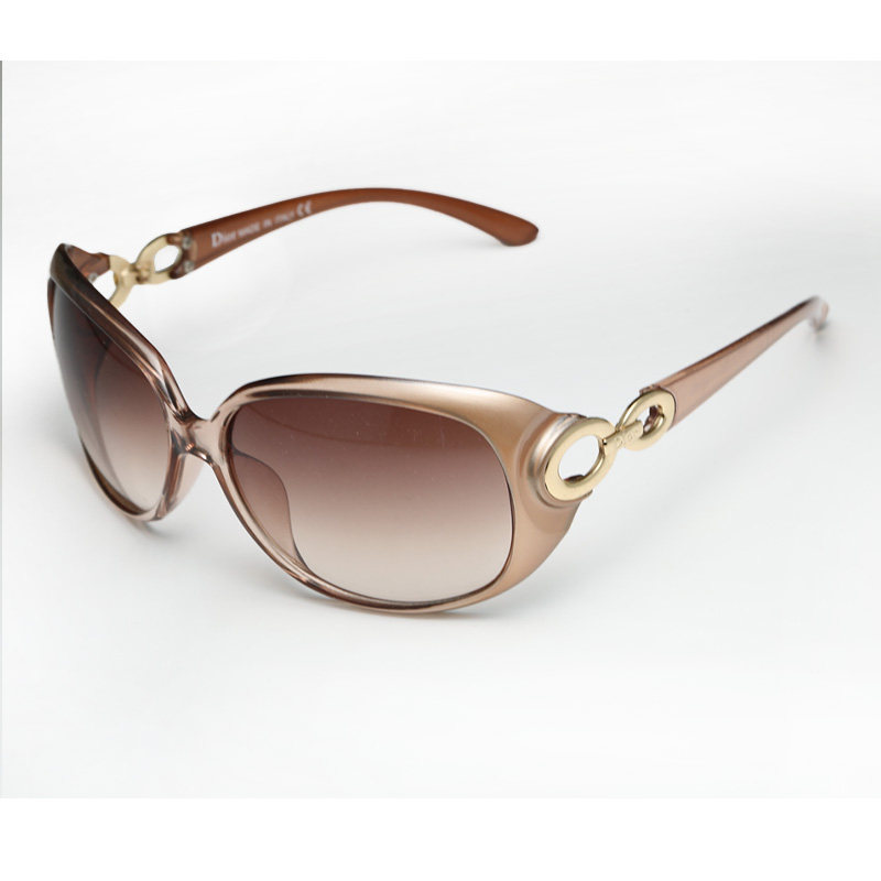 潮流女士外贸女式眼镜开车新款太阳镜女款墨镜防紫外线女士太阳镜