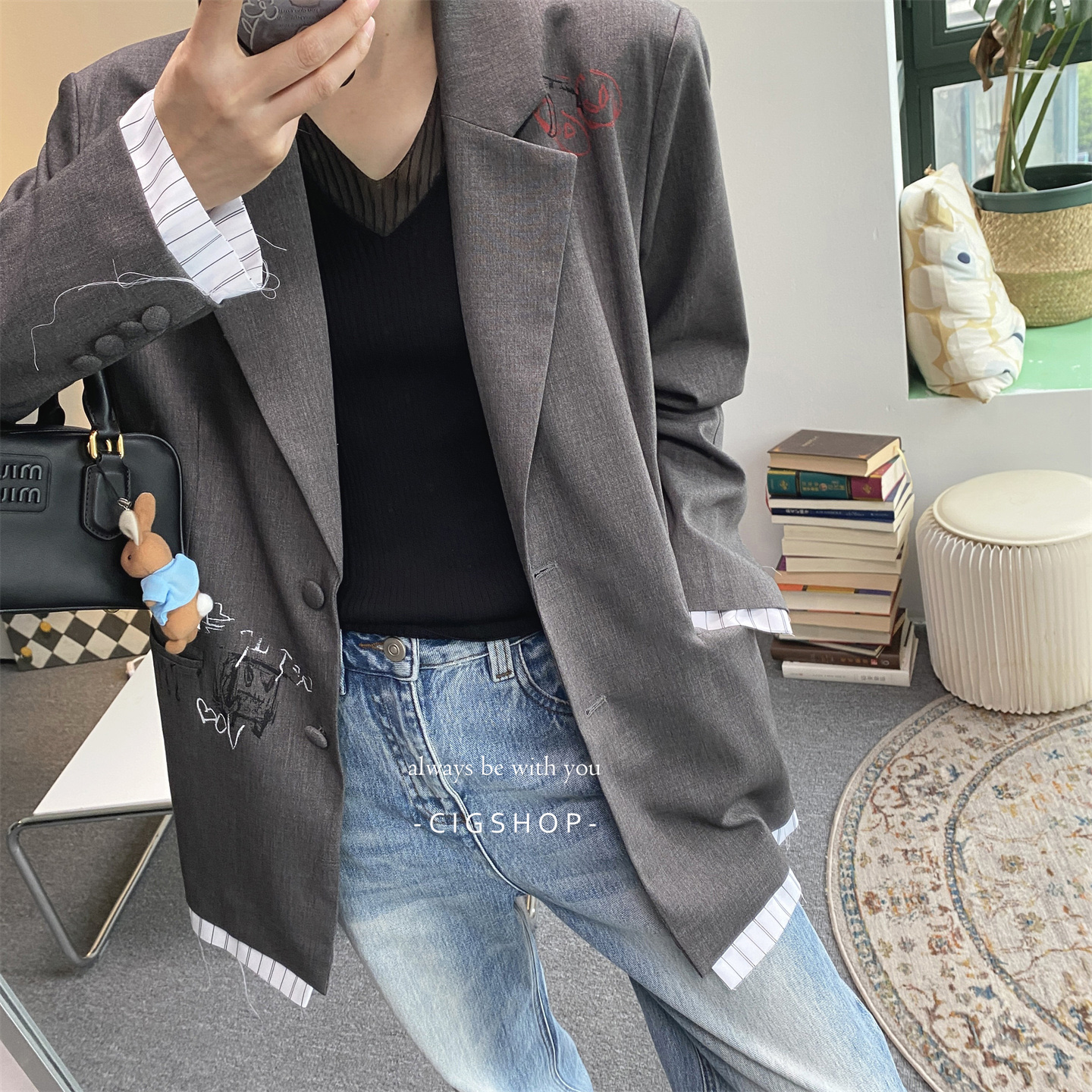 灰色字母刺绣涂鸦廓形西装外套