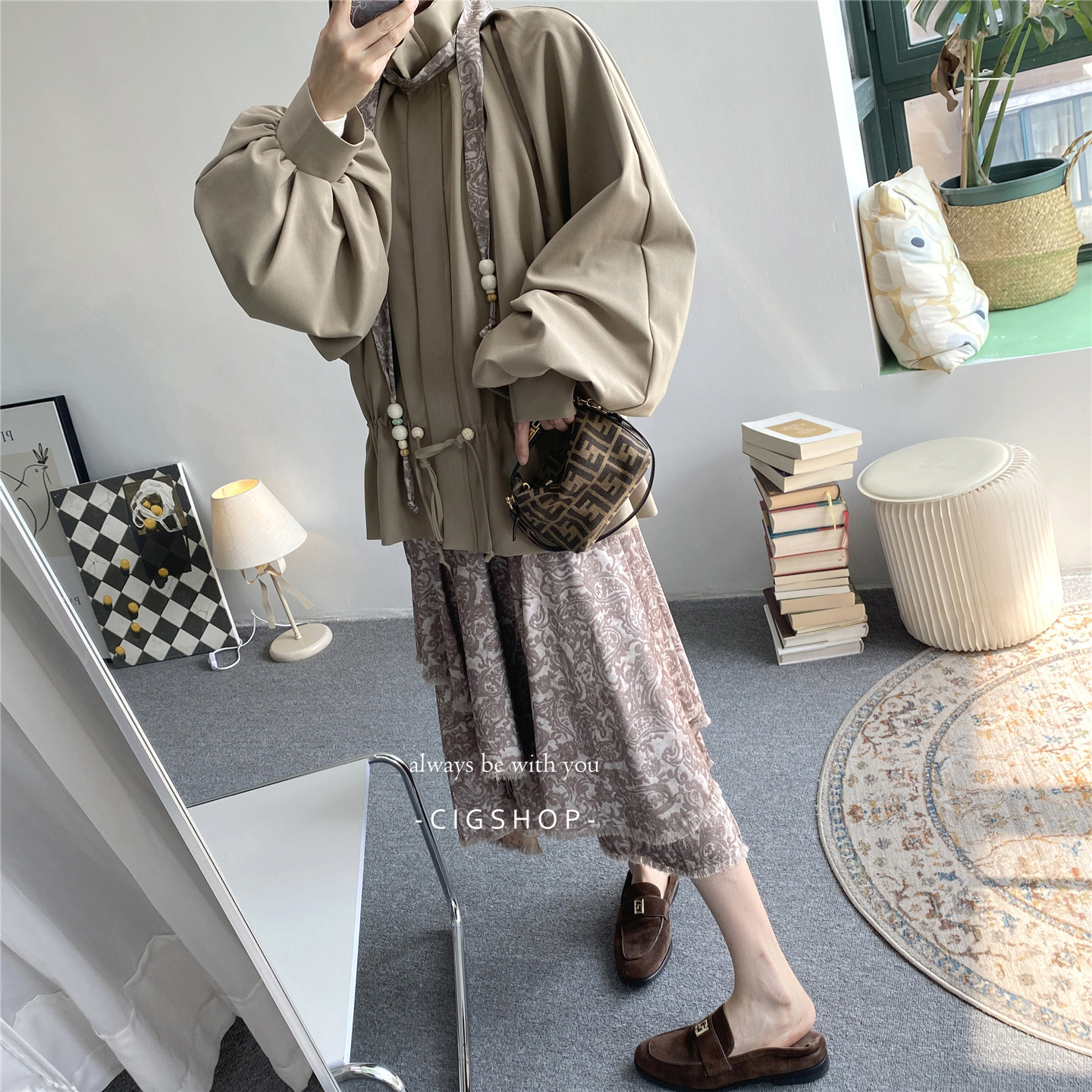 设计感风衣+不规则半裙