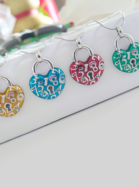 男女镀金数字幸运吊坠