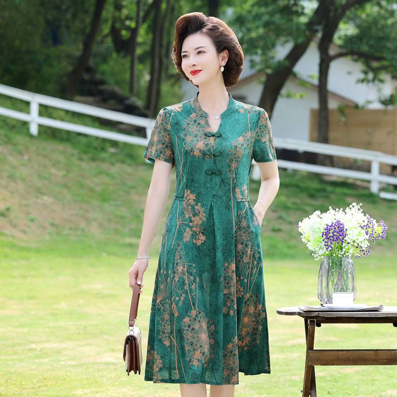 妈妈夏季连衣裙新款中年女夏装气