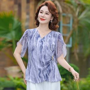 V领彩绘中老年女装 气质减龄显瘦清凉雪纺衫 时尚 妈妈装 T桖 2025夏季