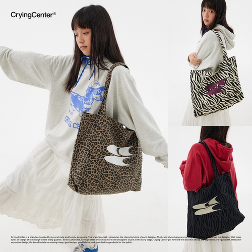 CryingCenter动物园托特包