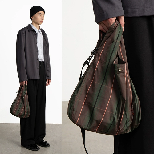 CryingCenter Тропические коричневые фрукты Клетчатые сумочки разборки и центр Cryging Crying Messenger Crying