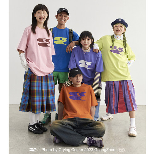 多色哭喊圆领套头CryingCenter