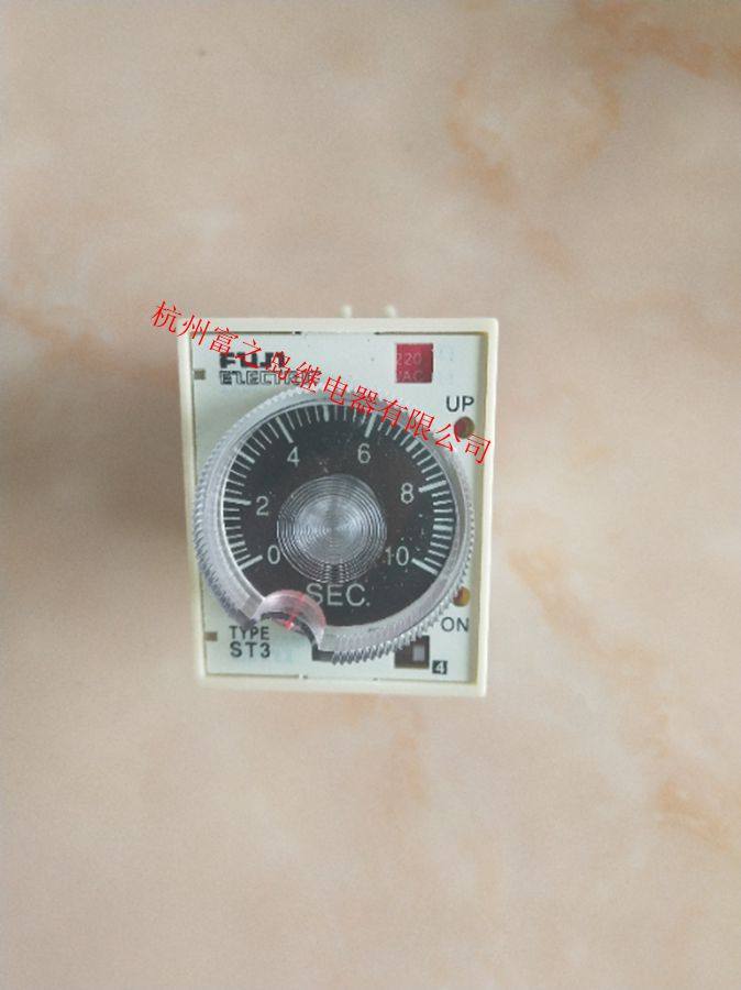 时间继电器继电器延时器