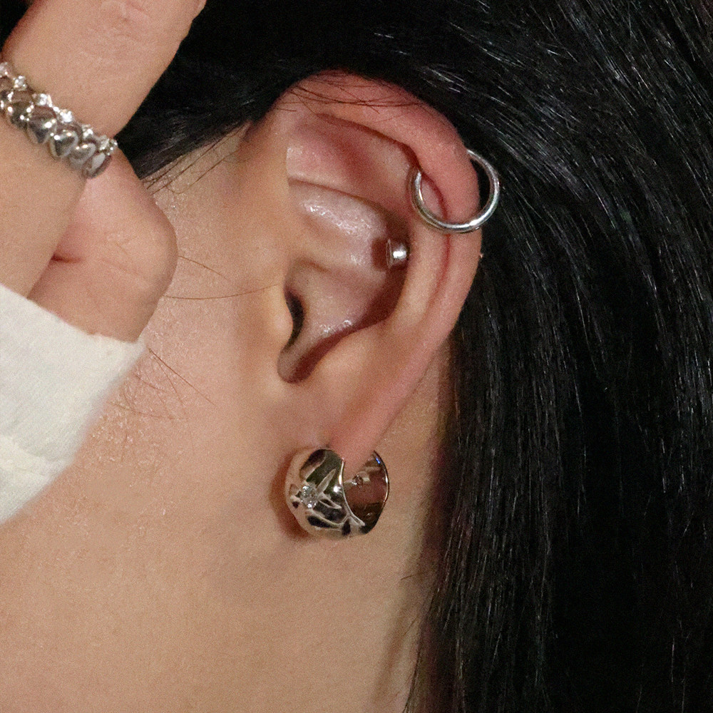 LLab 原创复古沙发菱格镶钻宽圆弧s925银针经典通勤耳圈耳钉,饰品/流行首饰/时尚饰品新,耳环,淘宝优惠券,粉丝福利购,淘宝优惠卷