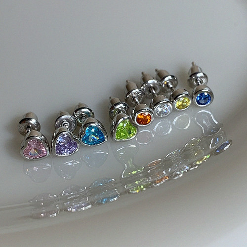 LLab通体s925彩色锆石爱心耳钉