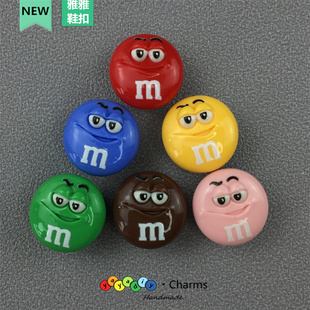 可爱卡通大眼M豆鞋扣crocs洞洞鞋拖鞋鞋面diy鞋花可拆卸装饰扣