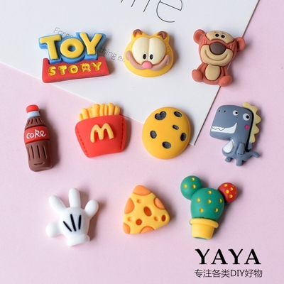 卡通洞洞鞋扣雅雅DIY自制