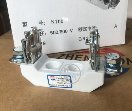RO30 NT00（C）RT16-00 RT20底座 方管刀形触头熔断器底座 1P