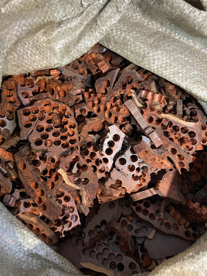 印度小叶紫檀边角料粉末高油高密木料原木碎料熏香香料制香檀香味