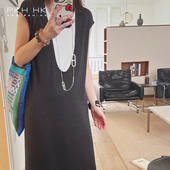 PKH.HK 特夏新 敲好感深灰白撞色层叠深V时髦修长显瘦休闲连衣裙