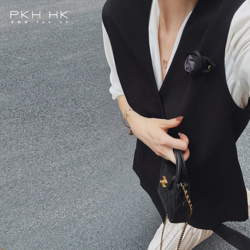 PKH.HK特秋上新私服小众时髦日常多系带穿法精致黑色西装马甲背心