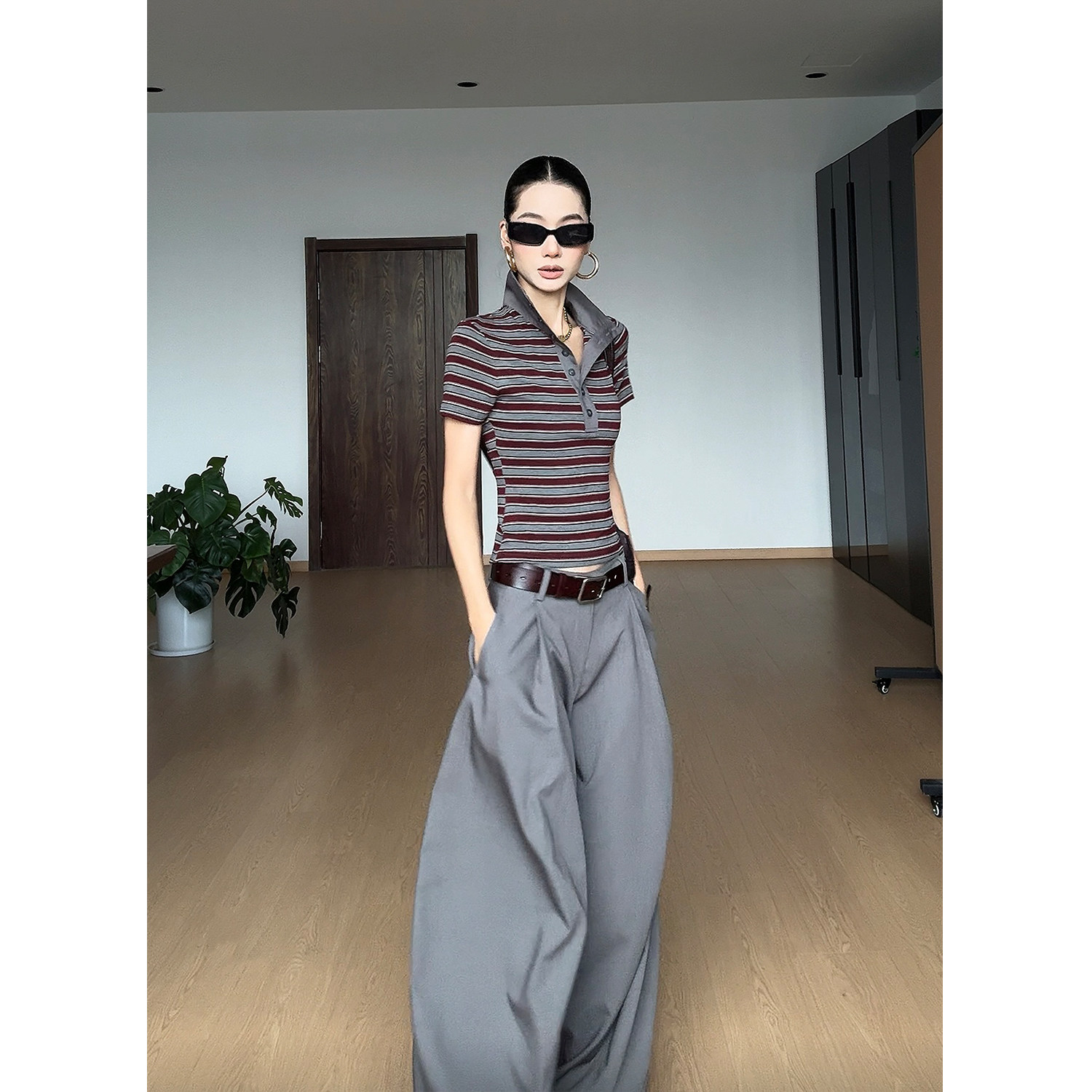 CIZZLEMORE【灰红织梦】美式复古条纹Polo针织短袖上衣灰色垂感裤