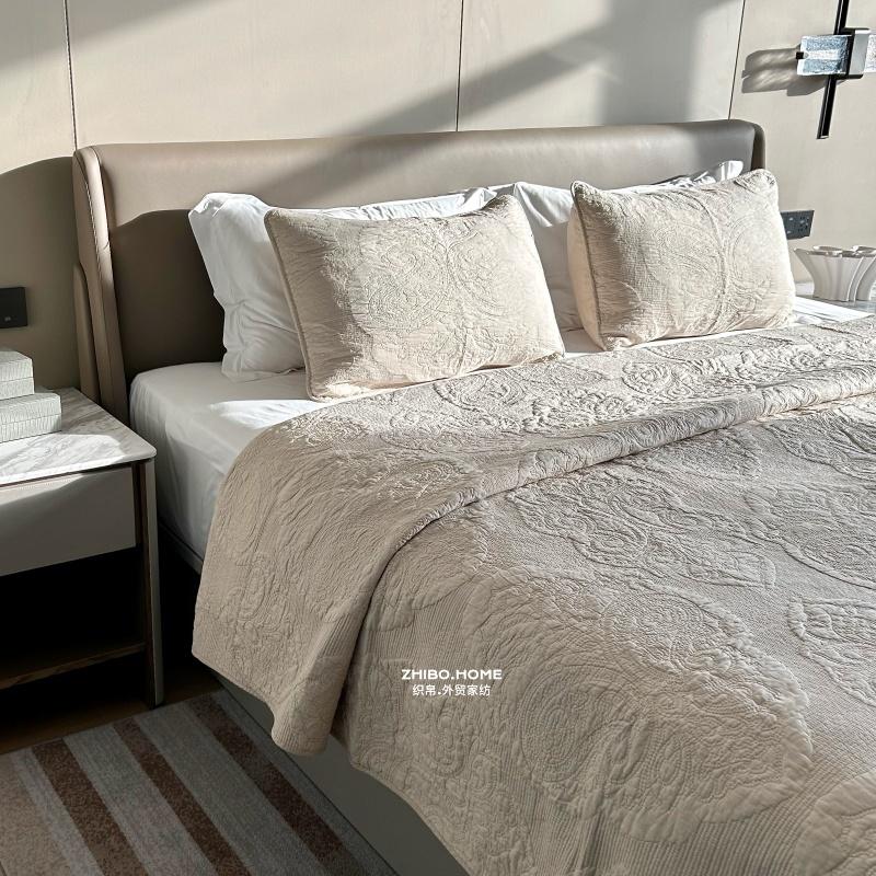 超值特惠欧式绣花绗缝被夹棉床罩