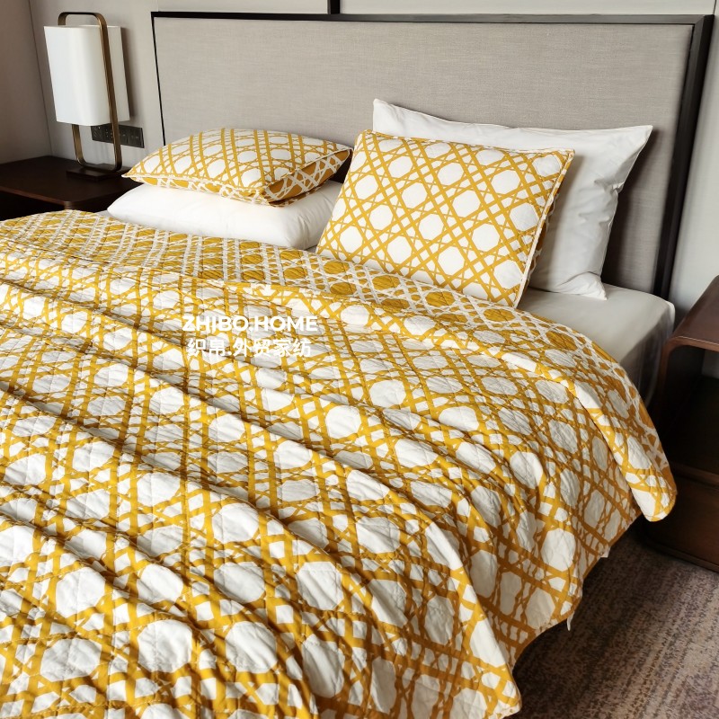 特惠纯棉绗缝被床盖三件套