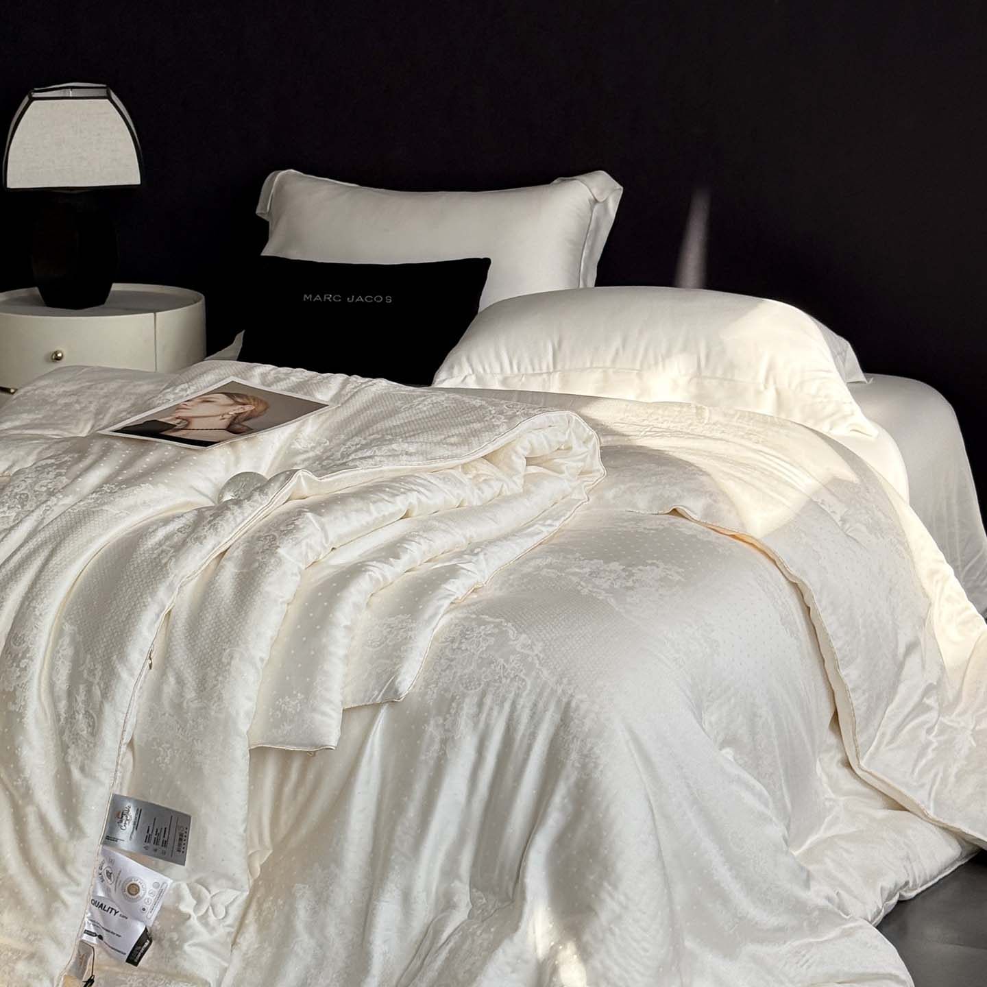 蚕丝大豆双蛋白提花被芯春秋冬季化纤被优雅被子,床上用品,化纤被,淘宝优惠券,粉丝福利购,淘宝优惠卷