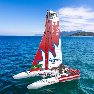 杰星58124新款大龄儿童玩具亚马逊跨境带支架DIY拼装模型双体帆船