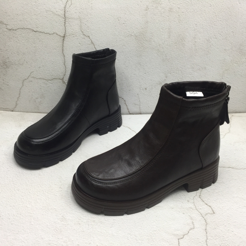 品牌撤柜2025冬季新款断码处理真皮女鞋中跟后拉链时尚加绒短筒靴