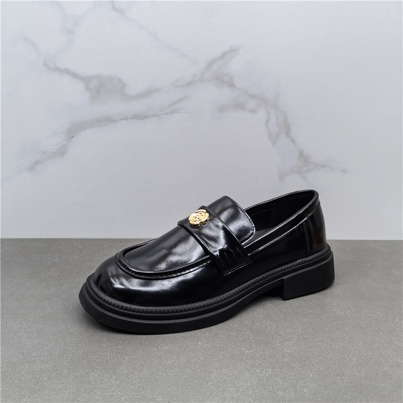 女鞋低跟浅口简约时尚黑色单鞋