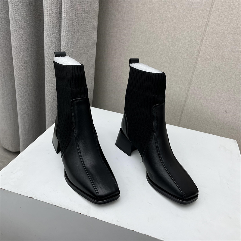 女鞋时尚方头粗中跟拼接瘦瘦靴