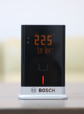 Bosch 博世限量版空气质量 pm2.5 检测器 空监站 温度计湿度计