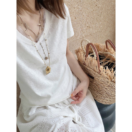 【唐悠悠】雨露亚麻棉法式蕾丝拼接v领短袖T恤女春夏设计感上衣