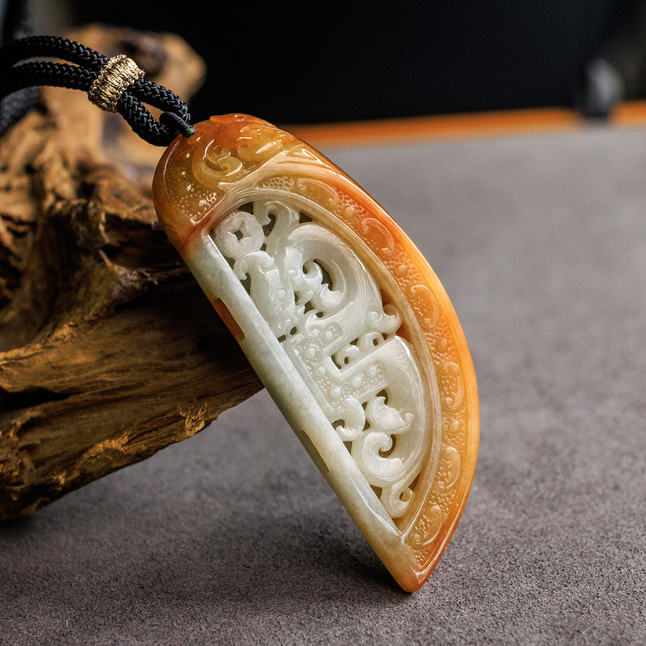 天然翡翠 a货 吊坠 挂件 镂空 仿古牌 红翡 冰种