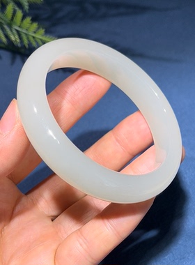 【和美圆润】无暇细料 和田玉 玉镯子 手镯内径56.8mm 58克