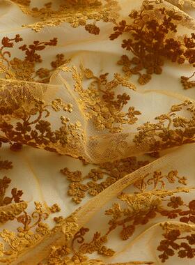 高密版网纱棉线刺绣布料姜黄色软纱蕾丝面料连衣裙旗袍服装面料