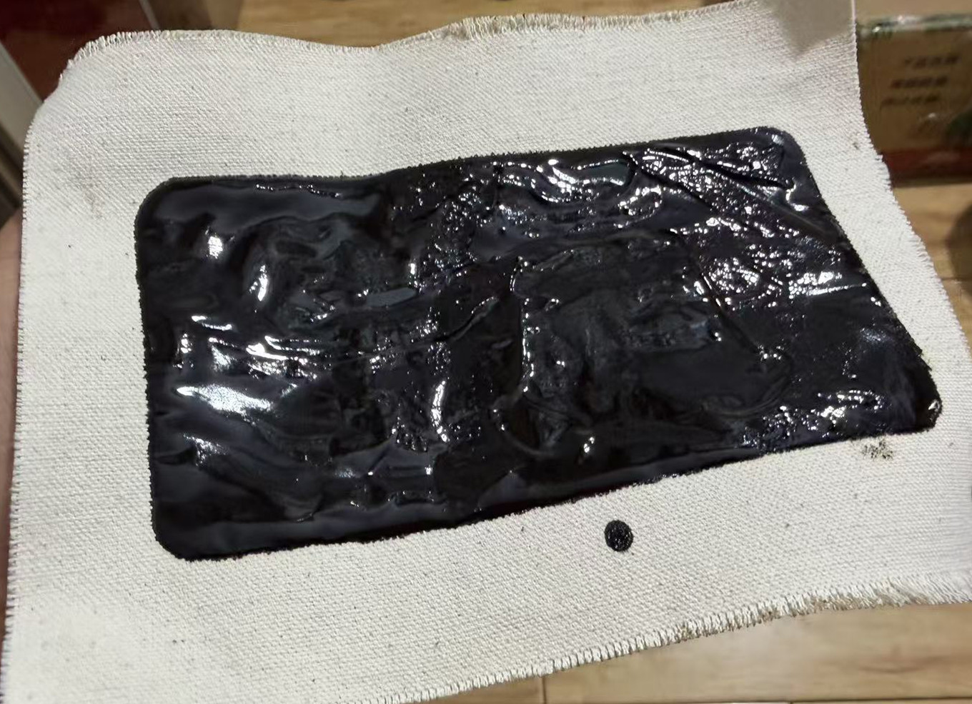 骨头裂了折了手工大黑膏