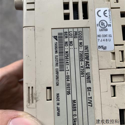 议价SI-T/V7 安川变频器拆下 包好