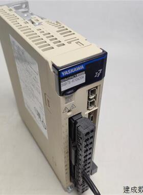 议价安川SGD7S-R70A10A/R90A10A/1R6A10A/2R8A/3R8A10A/20A/30A00