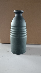 高度20厘米糖玻璃黑陶酒罐酒瓶罐易碎影视道具