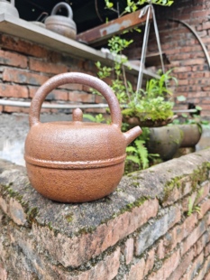 荥经黑砂老式粗陶手拉壶大容量提梁壶单壶明火无釉炭火围炉煮茶壶