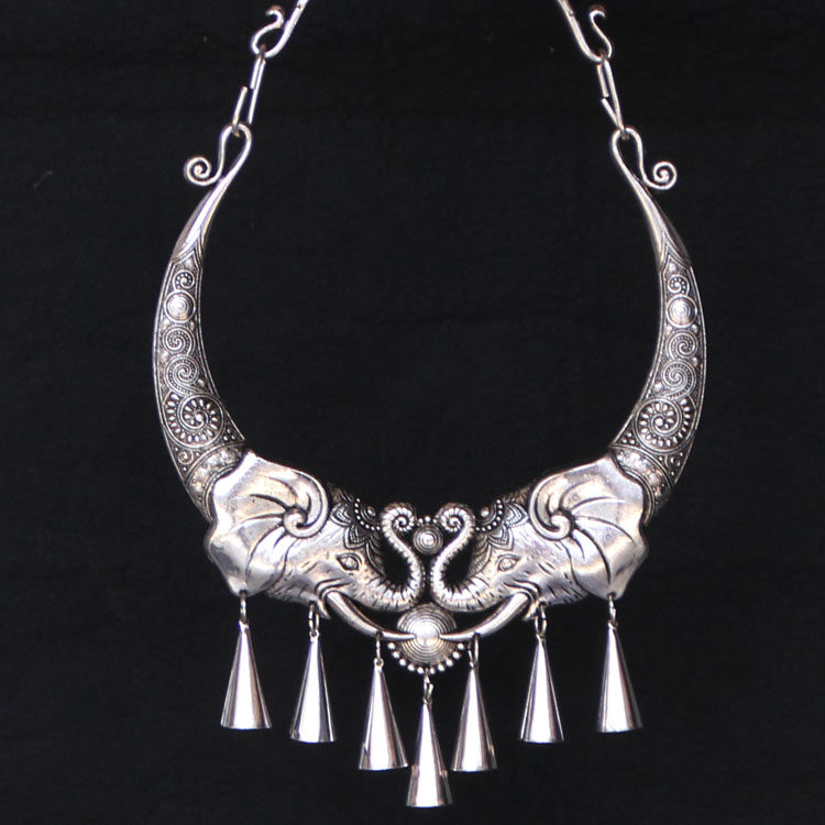 苗银项圈特色饰品挂件装饰用品舞蹈拍照用品复古风苗族舞蹈用品