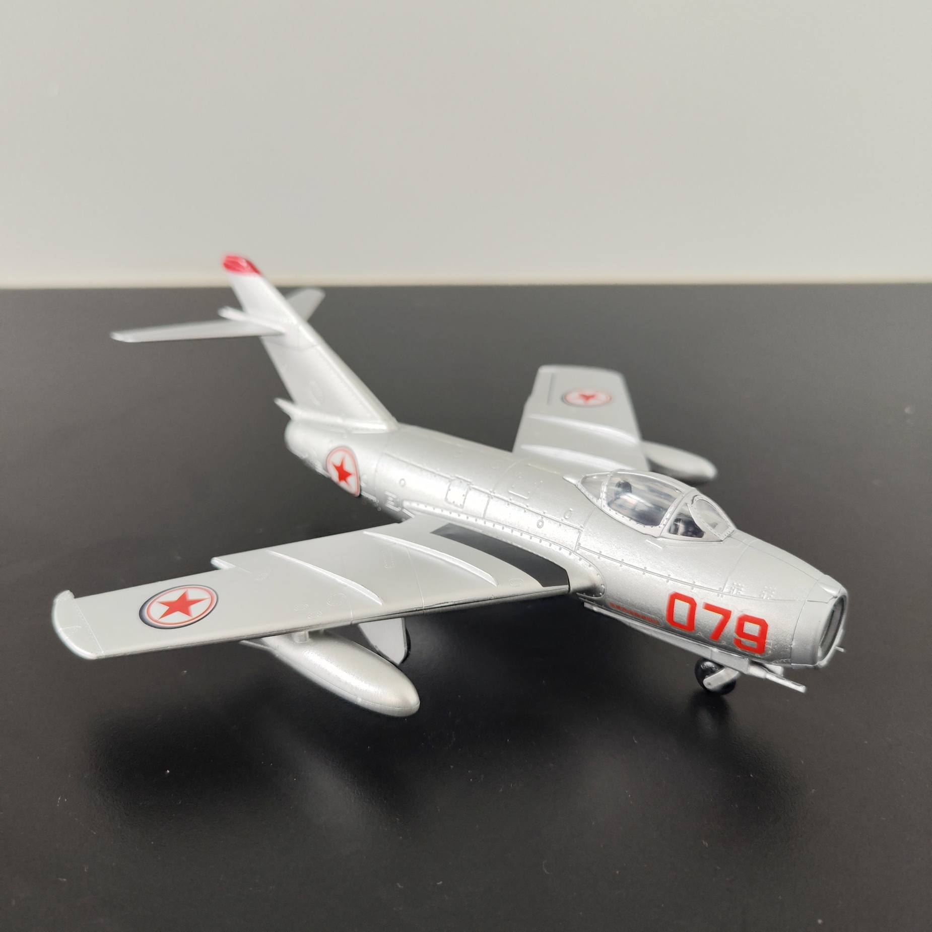 成品塑料飞机模型无需拼装