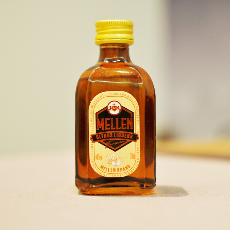 麦尔伦橙味力娇酒50ml配制酒MELLEN洋酒40度小酒版迷你小样基酒