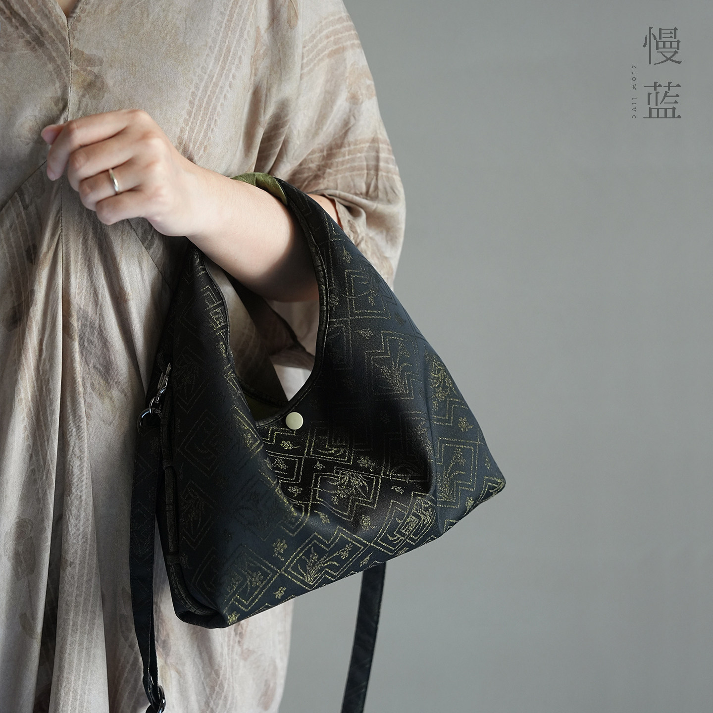 慢蓝| 瑞彩团云国风手拎包中式织锦手提包单肩斜挎包通勤托特包女,箱包皮具/热销女包/男包,通用款女包,淘宝优惠券,粉丝福利购,淘宝优惠卷