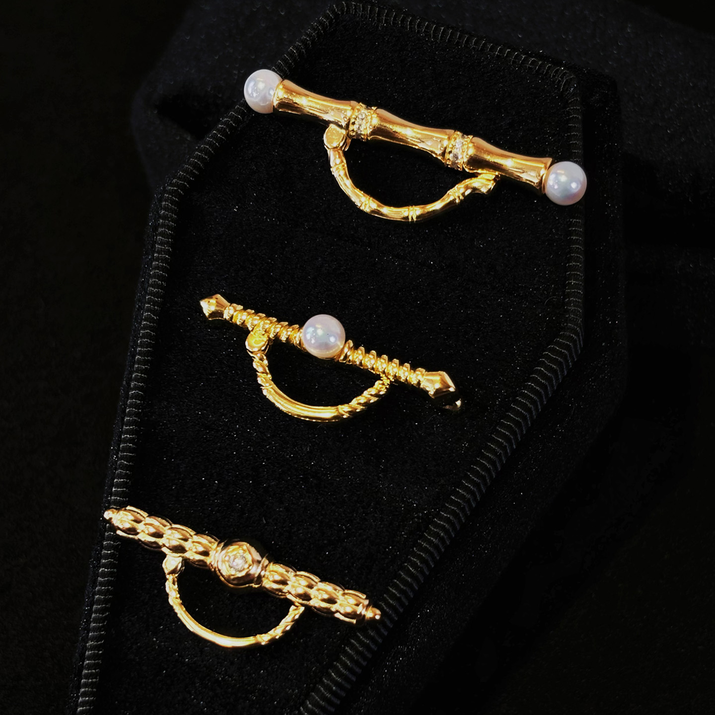 纯银厚金复古卡扣淡水珍珠胸针女